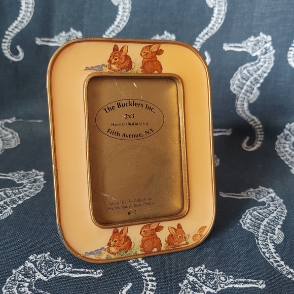 Peter Rabbit Picture Frame - Picture 2 of 9